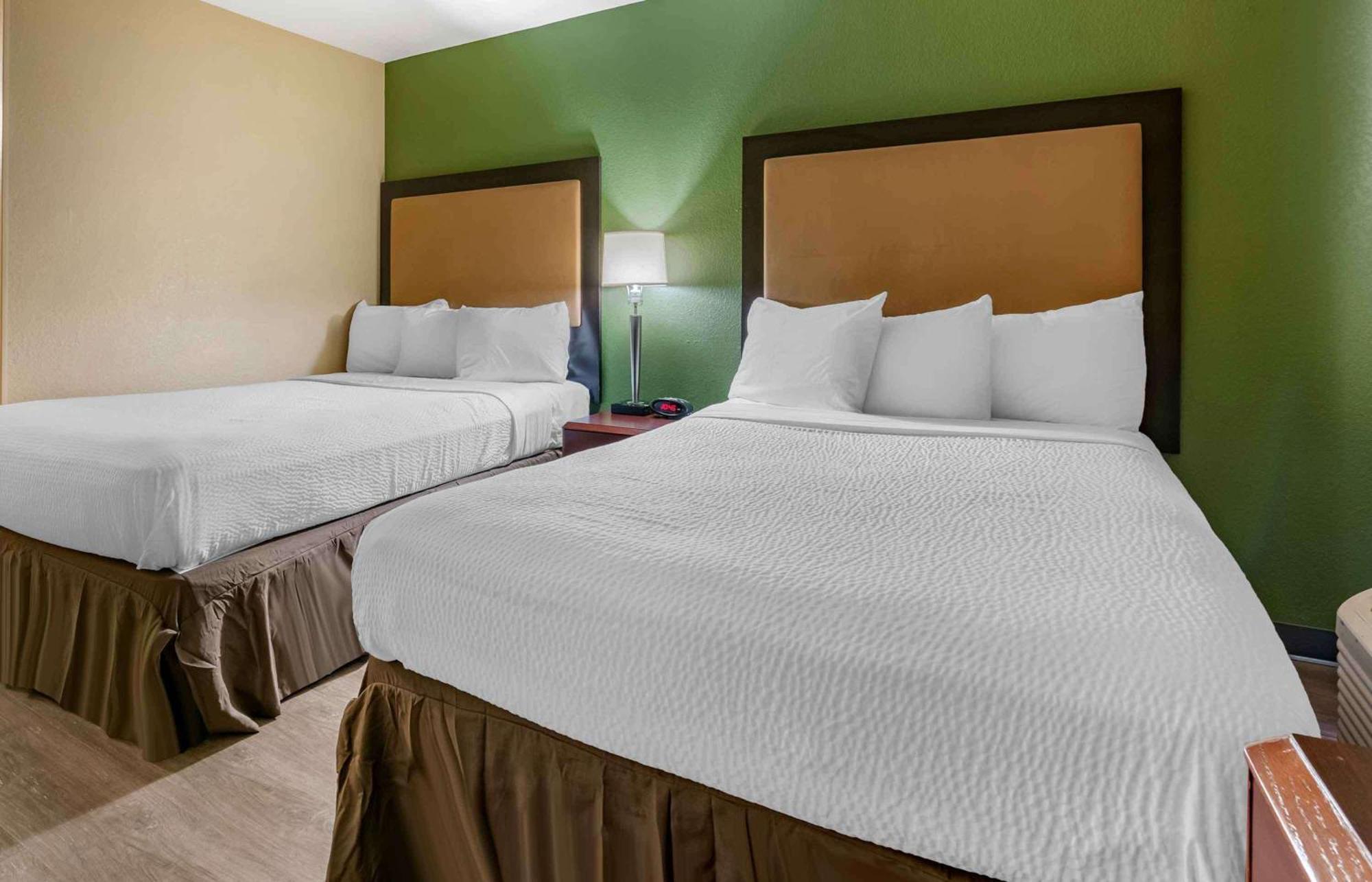 Extended Stay America Select Suites - Orlando - Maitland - Summit Tower Blvd Алтамонте Спрингс Экстерьер фото
